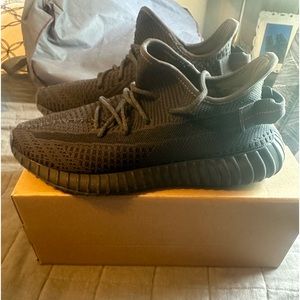 Yeezy boost 350 v2